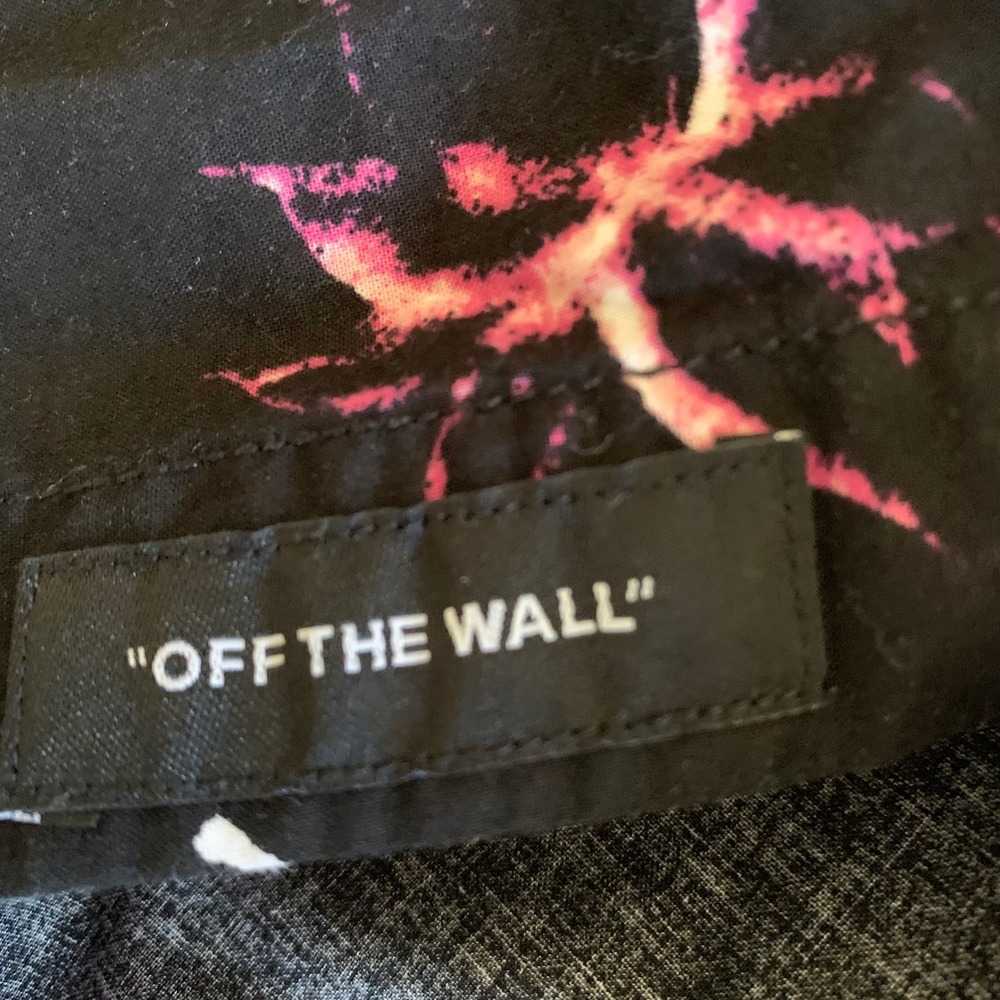 Vans Large Button Down Shirt Black Neon Floral Lily VN0A455LBLK Short Sleeve - Picture 4 of 8